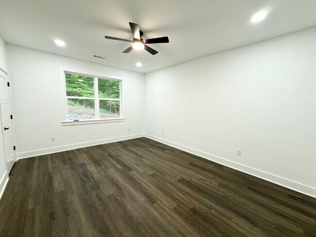 Building Photo - Newly Built 3 bed/2 bath in Westminster