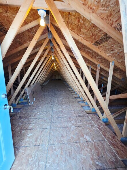 Building Photo - 5972 State Road 60