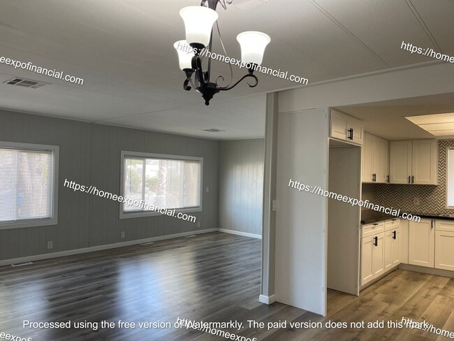 Building Photo - Nice Home For Rent