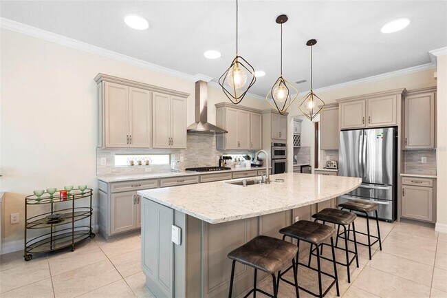 Building Photo - 8000 Leaf Grv Cir