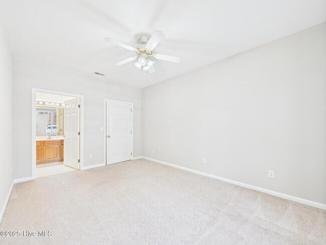 Building Photo - 2111 Kudrow Ln