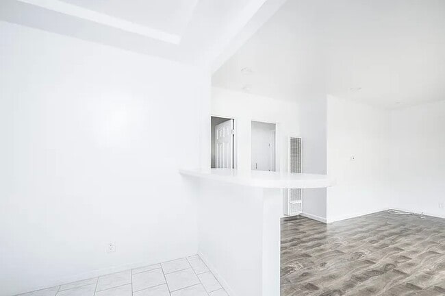 Building Photo - 27992 Celia Rd