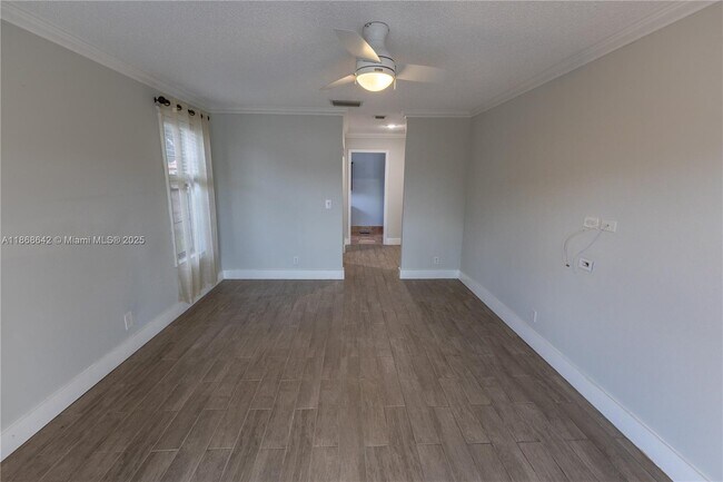 Building Photo - 19509 Hampton Dr