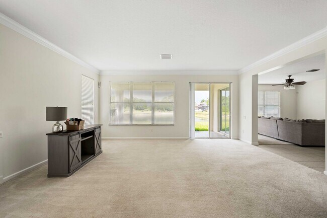Building Photo - 4/3.5 in Wesley Chapel!