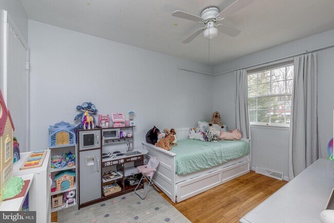 Building Photo - 24 Virginia Trail