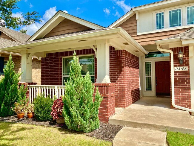 Building Photo - Deer Creek 3 Bed, 2 Bath with an Office