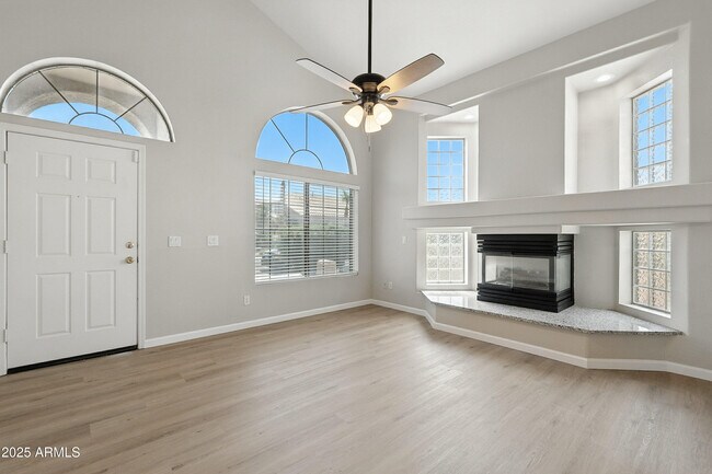 Building Photo - 6412 N 78th Ln
