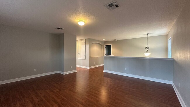 Building Photo - 418 Brentwood Club Cove