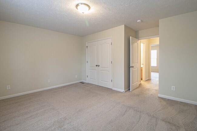 Building Photo - 916- A Charlotte Street