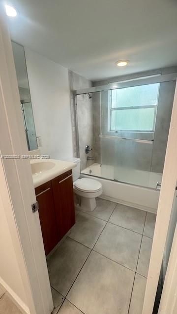 Building Photo - 750 NE 64th St