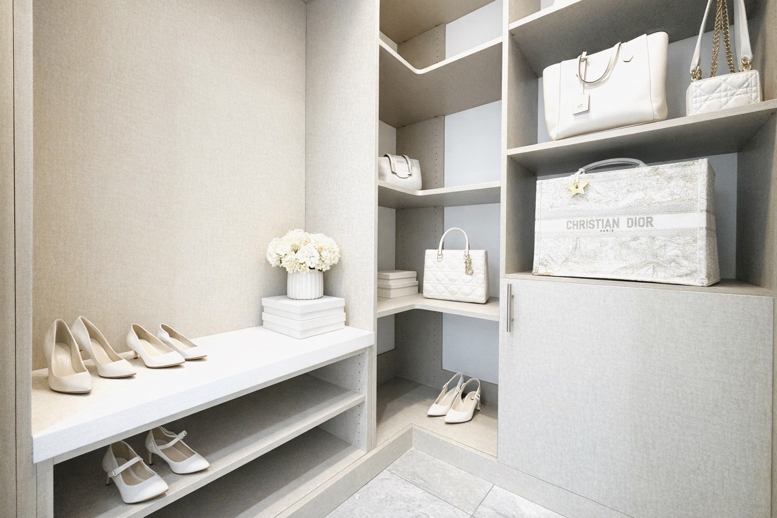 ENTRY CLOSET - 15377 Green River Ct