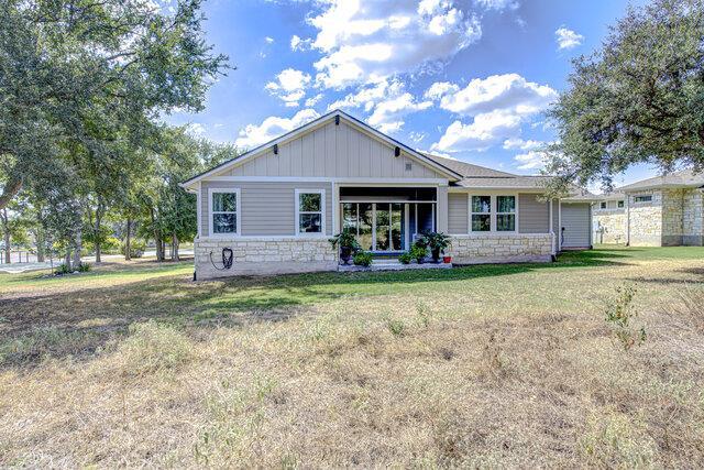 Building Photo - 108 Charming Redbud Ln