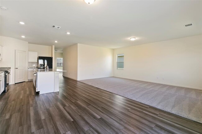 Building Photo - 1021 Lacebark Pne Ln