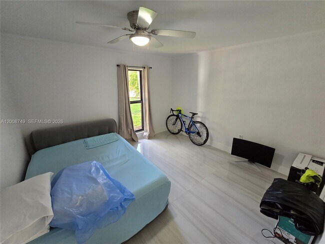 Building Photo - 11578 NW 39th Pl