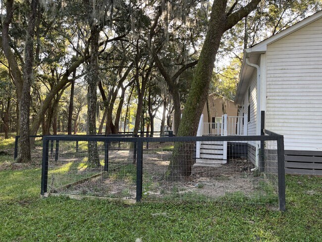 Building Photo - Stunning 3 bed, 2 bath in Grove Point!!! ** Limited Time Offer — $500.00 off 1st Months Rent**