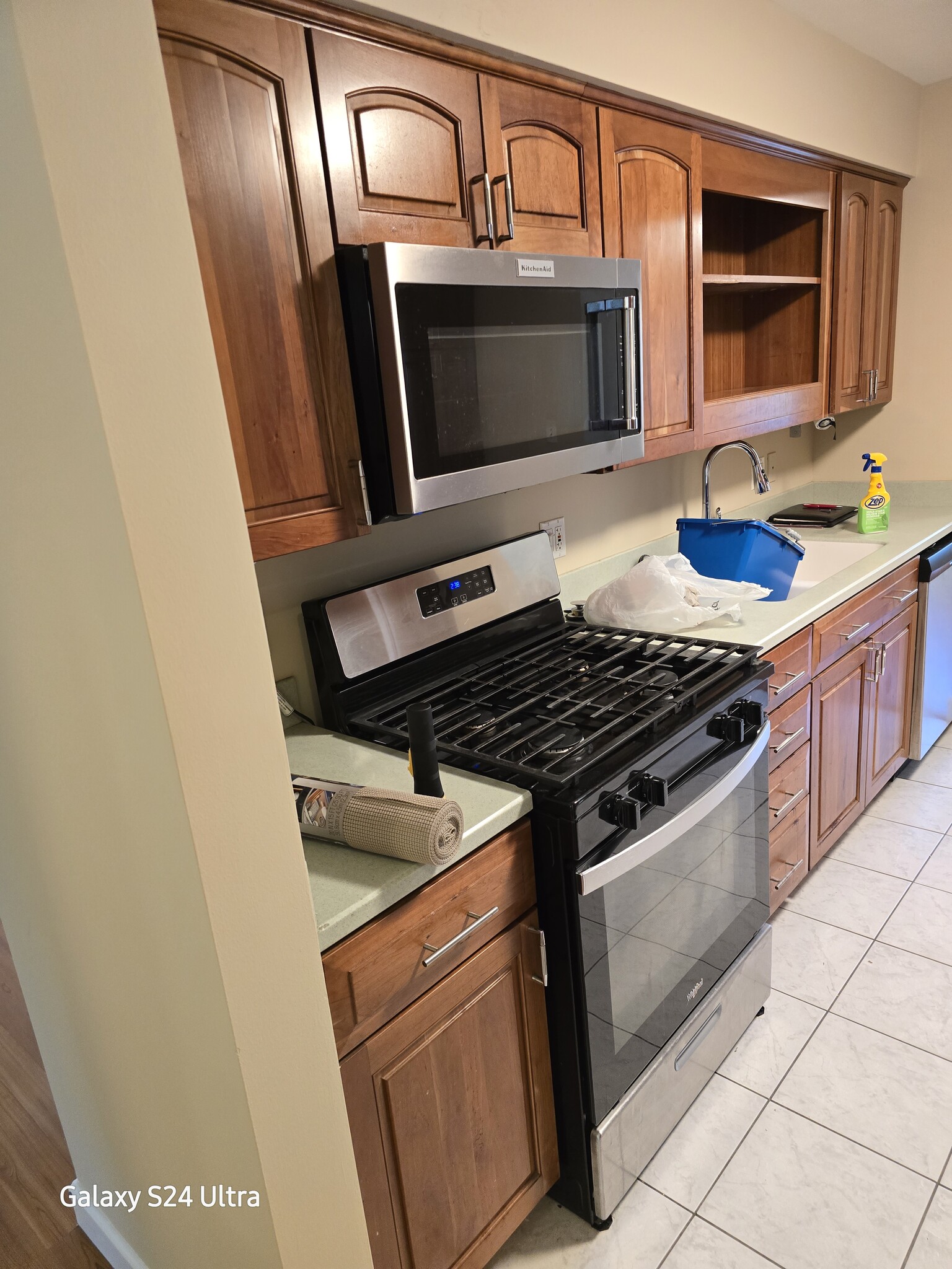 Building Photo - 401 S Grove Ave