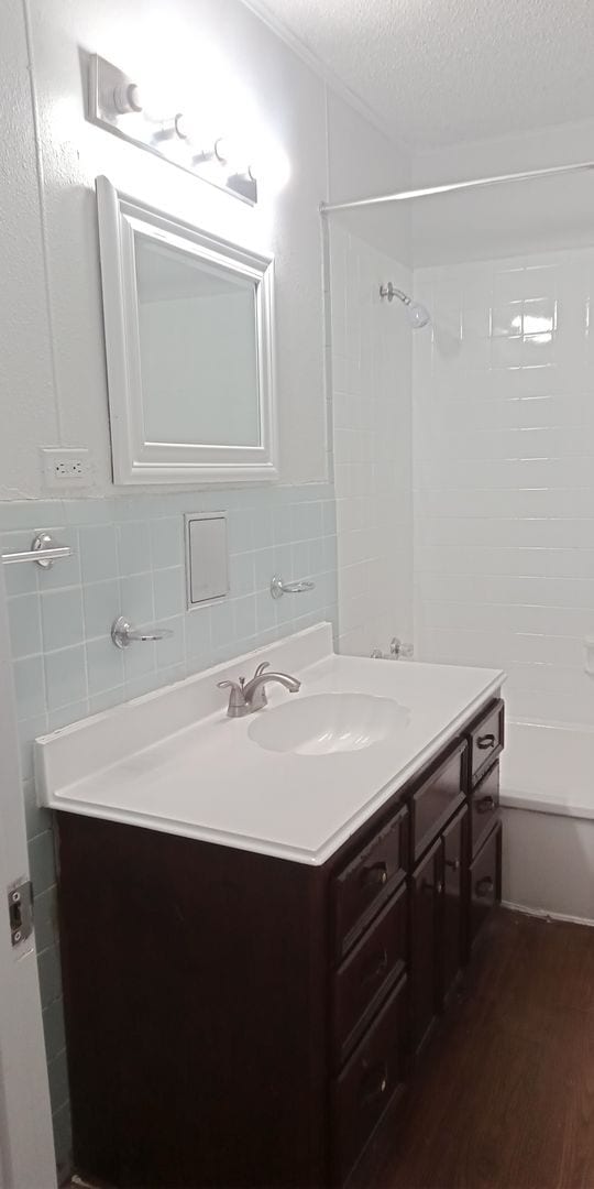 Building Photo - Stylish Central San Antonio Home – 3 Beds,...