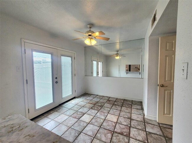 Building Photo - 4214 Wyatt St