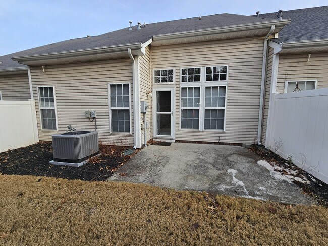 Building Photo - 1322 Alexandrite Ln