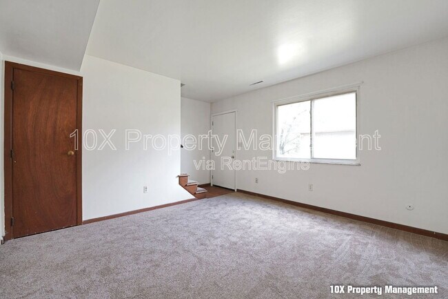 Building Photo - 1577 Briarwood Ave