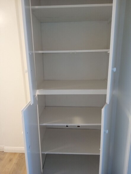 Building Photo - 7732 Chapman Ave