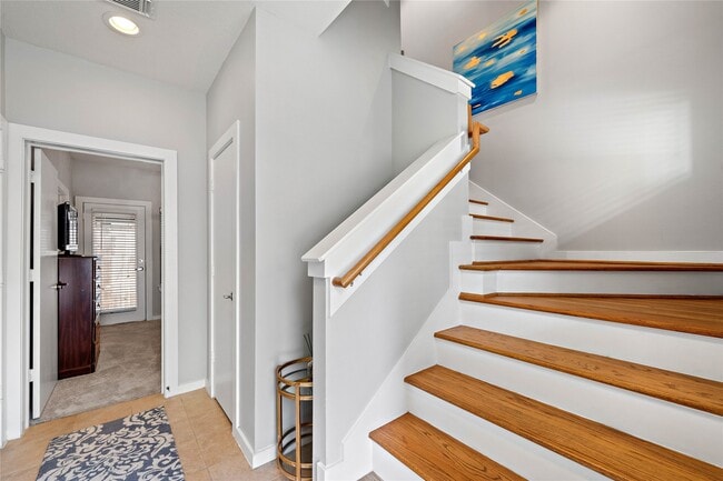 Building Photo - 4510 Center St