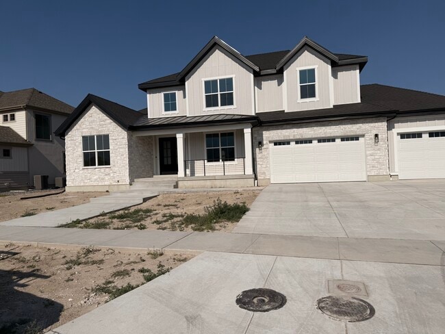 Building Photo - 11692 S Halls Crk Rd