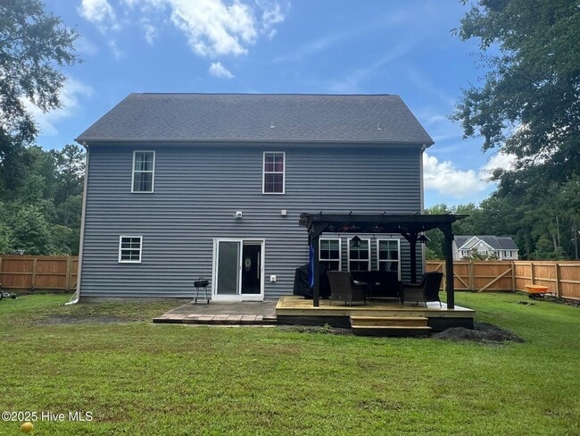 Building Photo - 116 Navy Blue Dr