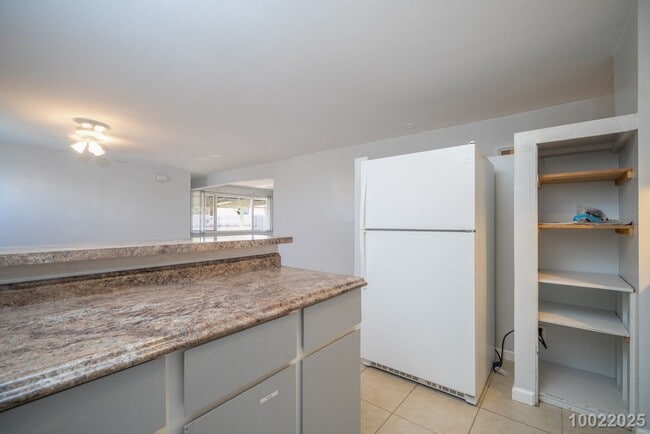 Building Photo - $3300 / 4 Bed /2 Bath / 2 Parking IN PEARL...