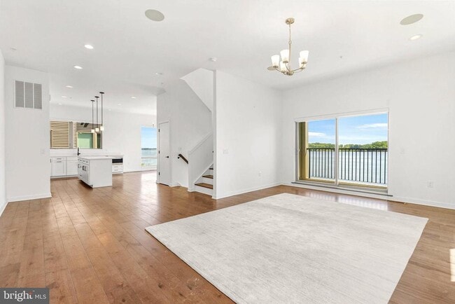 Building Photo - 3213 Birchview Walk