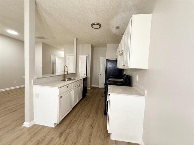 Building Photo - 5481 Sierra Tr