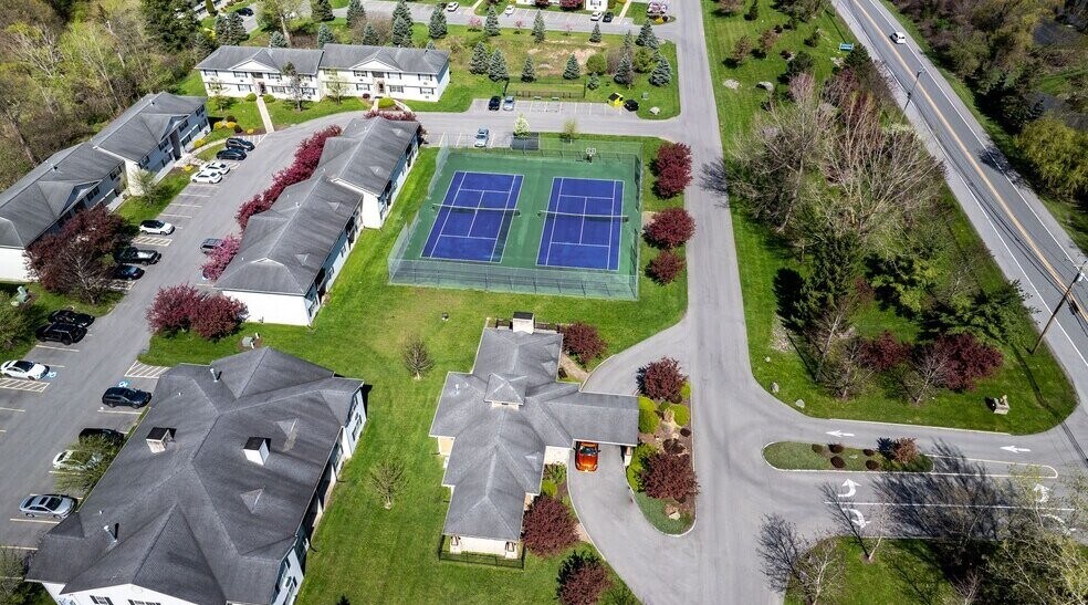 Building Photo - 100 Suburban Park Dr