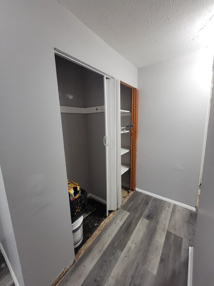 Building Photo - 14815-14835 Euclid Ave