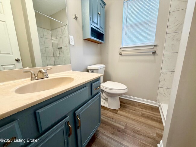 Building Photo - 12420 Brothers Ave