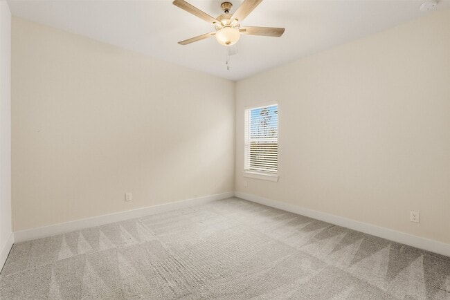 Building Photo - 4615 Bridgewood Dr