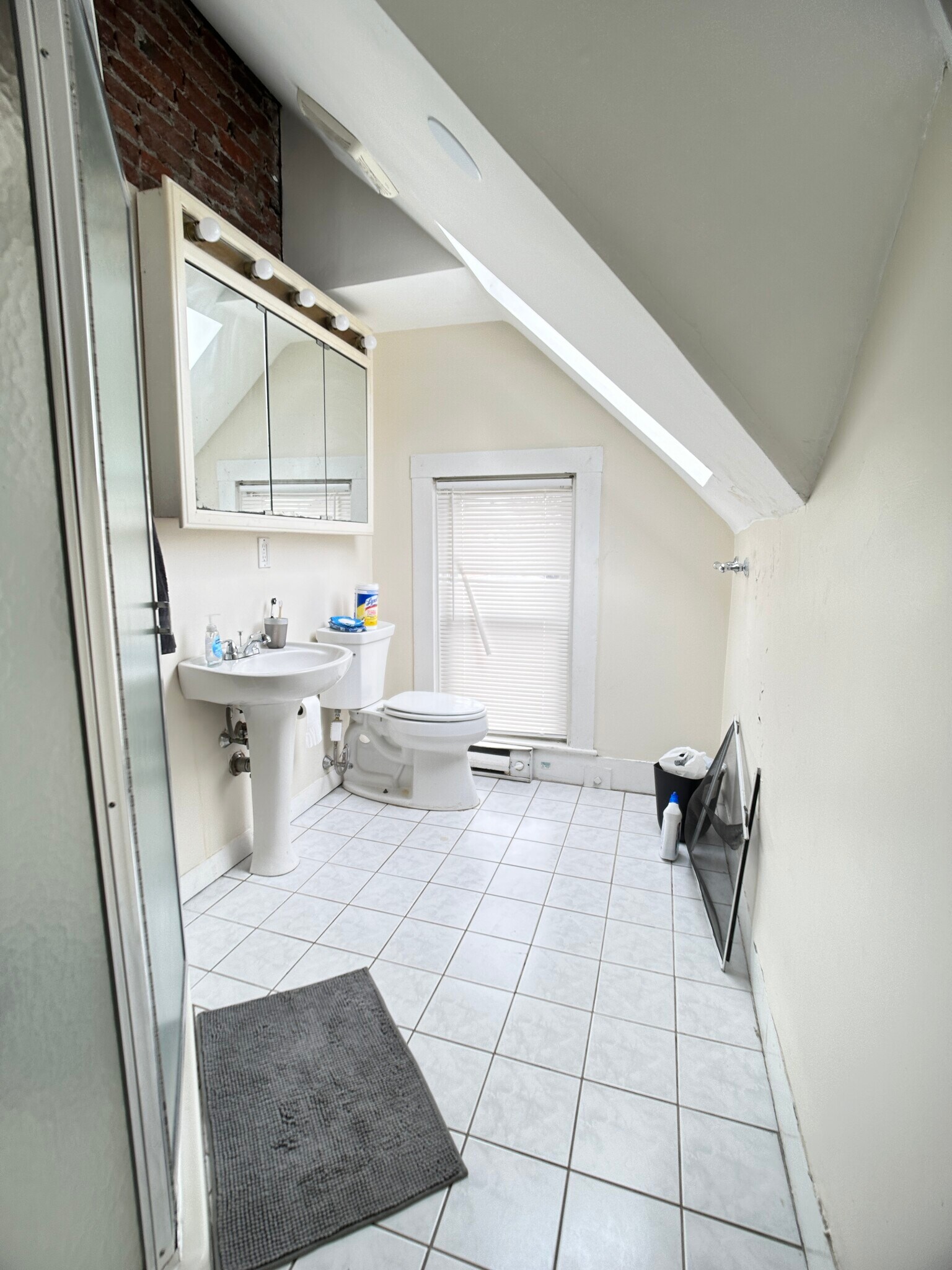 Building Photo - 43 Pratt St