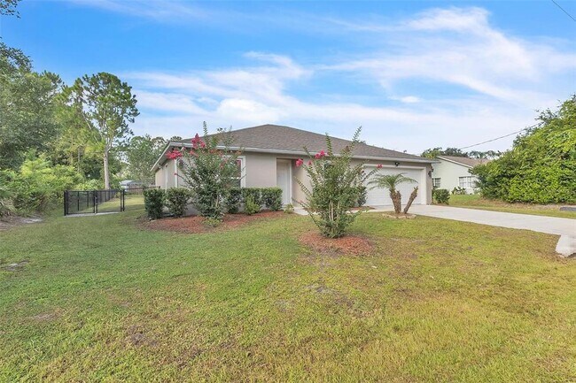 Building Photo - 159 Persimmon Dr