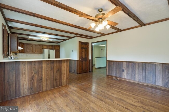 Building Photo - 8332 Hilltop Ave