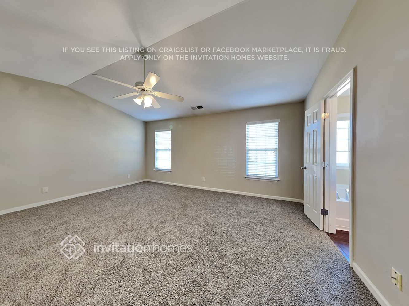 Building Photo - 607 Brassfield Dr