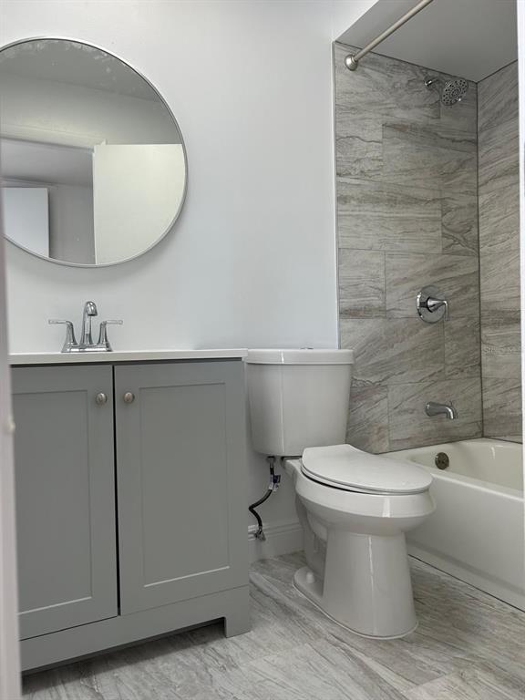 Building Photo - 2727 W Oak Ridge Rd