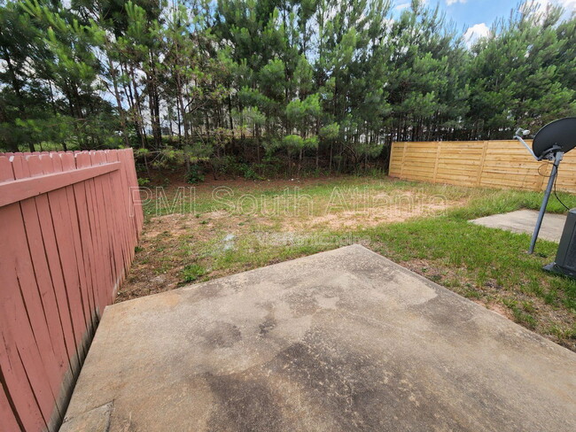 Building Photo - 176 Shenandoah Dr