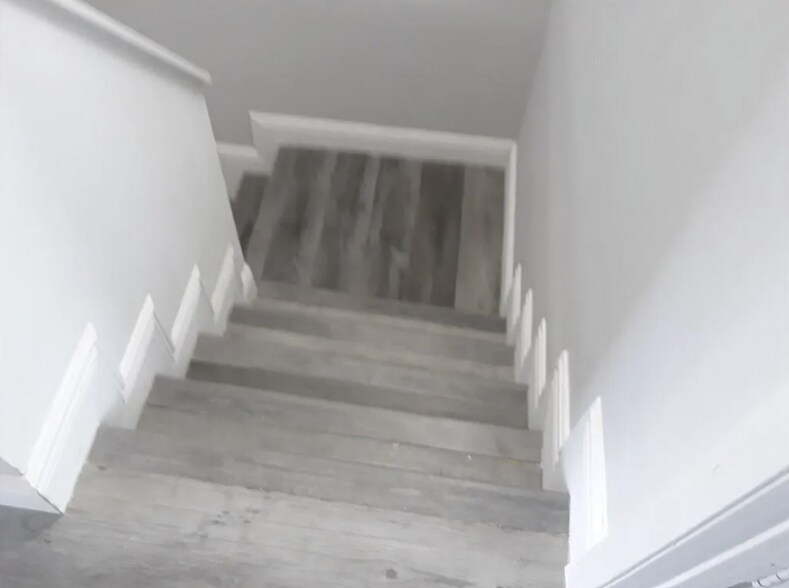 Building Photo - 4158 SW 66th Way