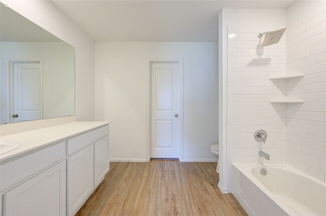 Building Photo - 3418 Spanish Oak Ln