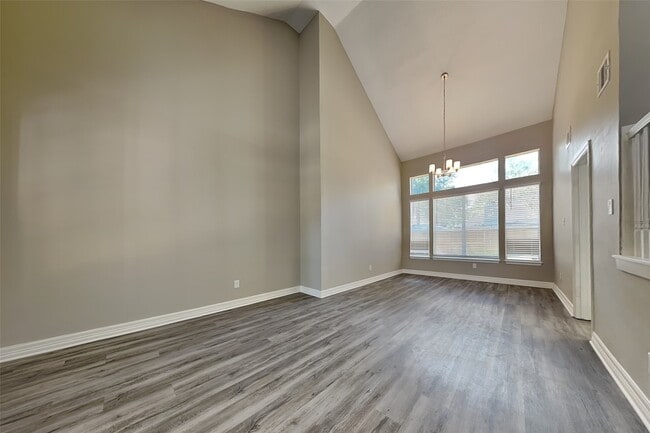 Building Photo - 20607 Golden Hawthorn Ct