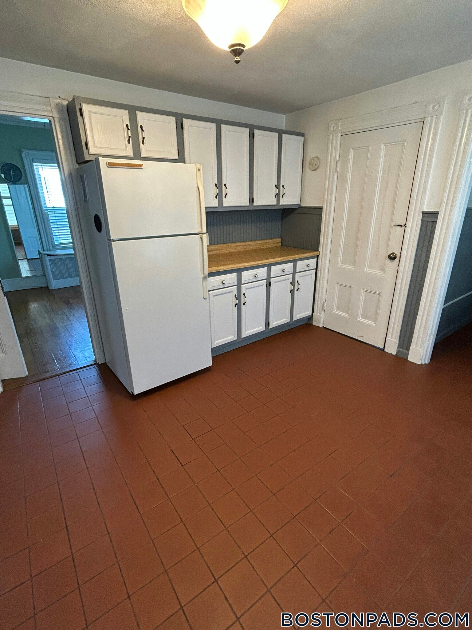 Building Photo - 369 Savin Hill Ave