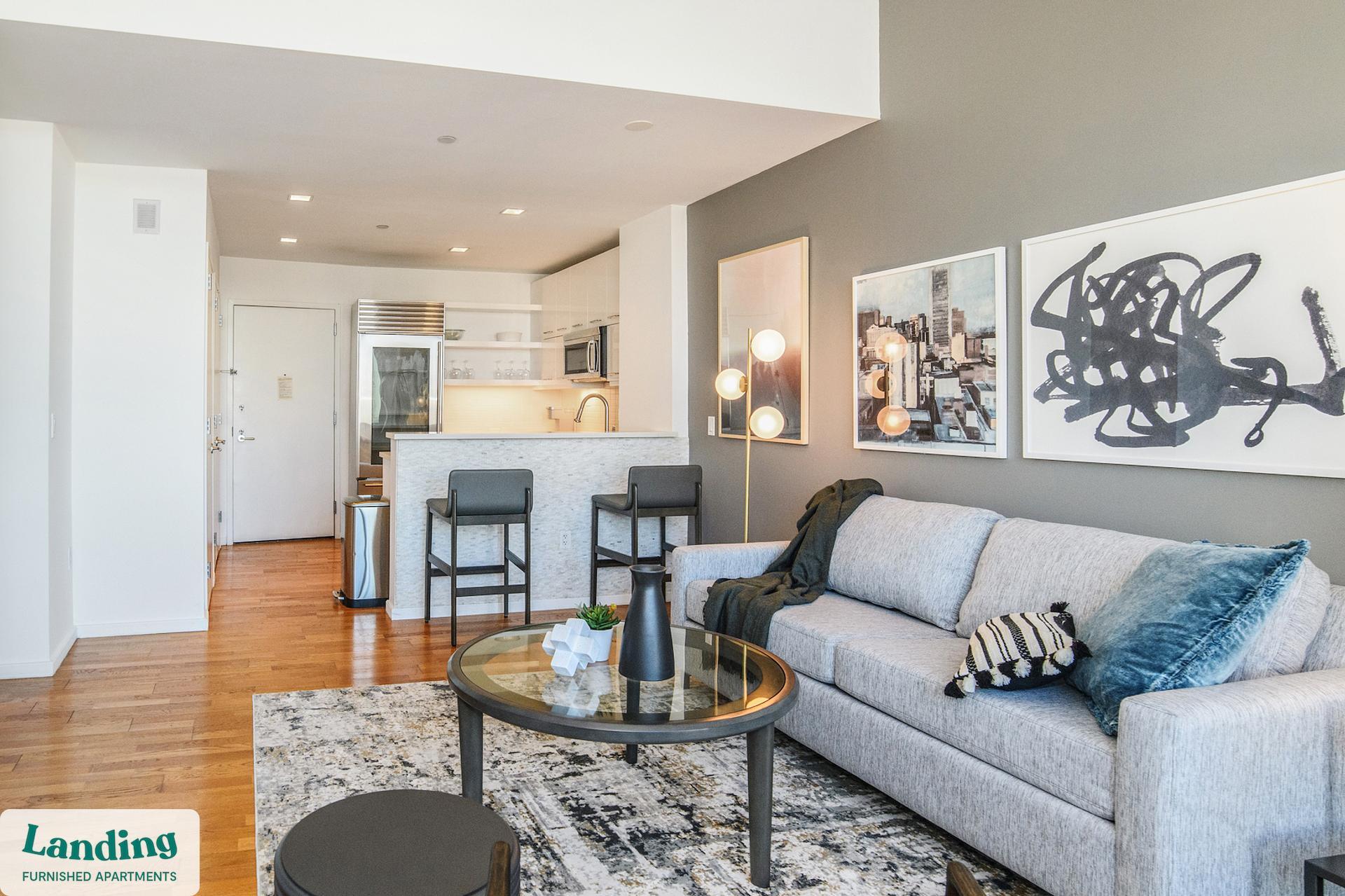 Building Photo - 901 Kelly Green Ln