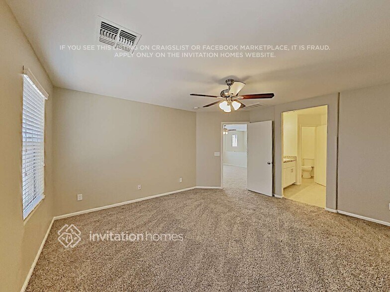 Building Photo - 1051 S Cheshire Ln