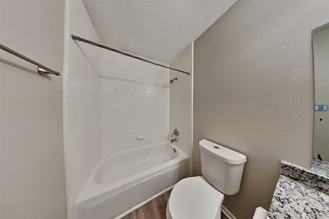 Building Photo - 22523 Willhanna Dr