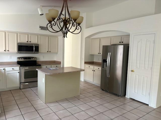 Building Photo - 4710 E Jaeger Rd