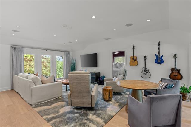 Building Photo - 6117 Merrymount Rd